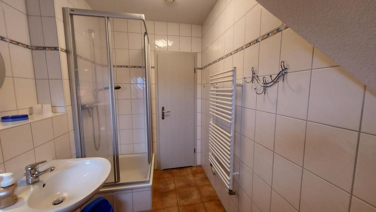 Ferienwohnung Im Uhlenhuus Вік-ауф-Рюґен Екстер'єр фото